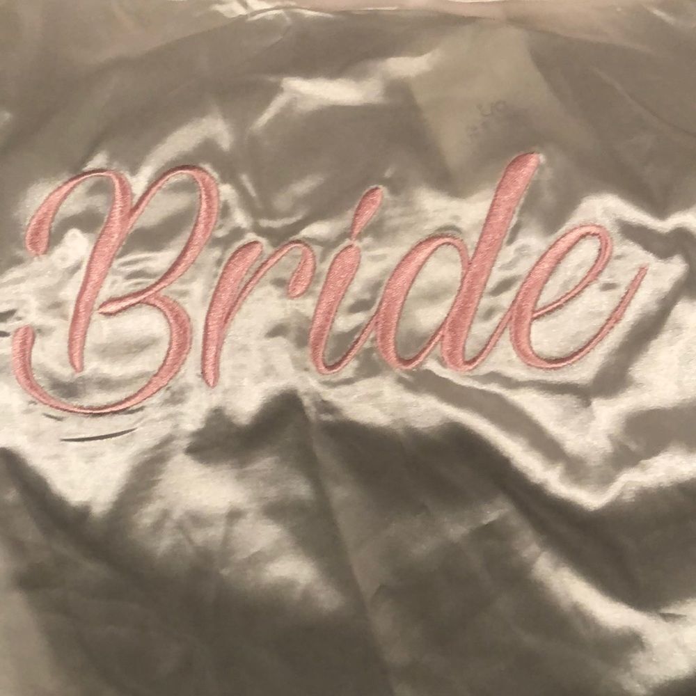 New Weekend Edition “Bride” Silky Robe size Large - Picture 2 of 8